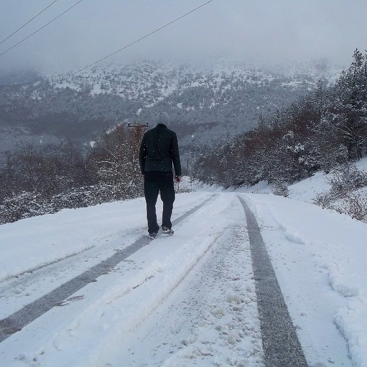 осторожно гололед что нельзя делать на льду